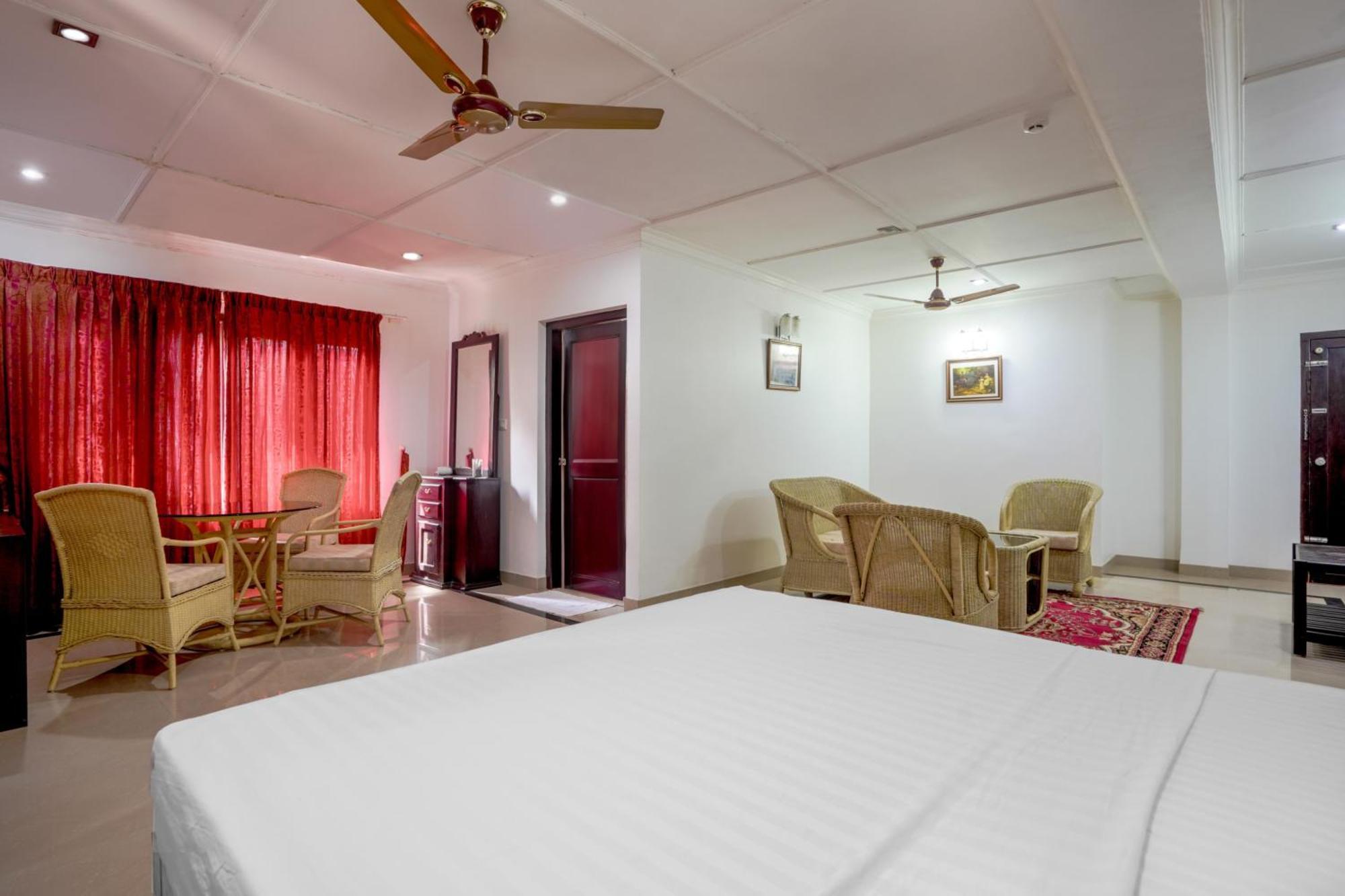 Palette Resorts- Tapovan Green County Thattakād Eksteriør billede