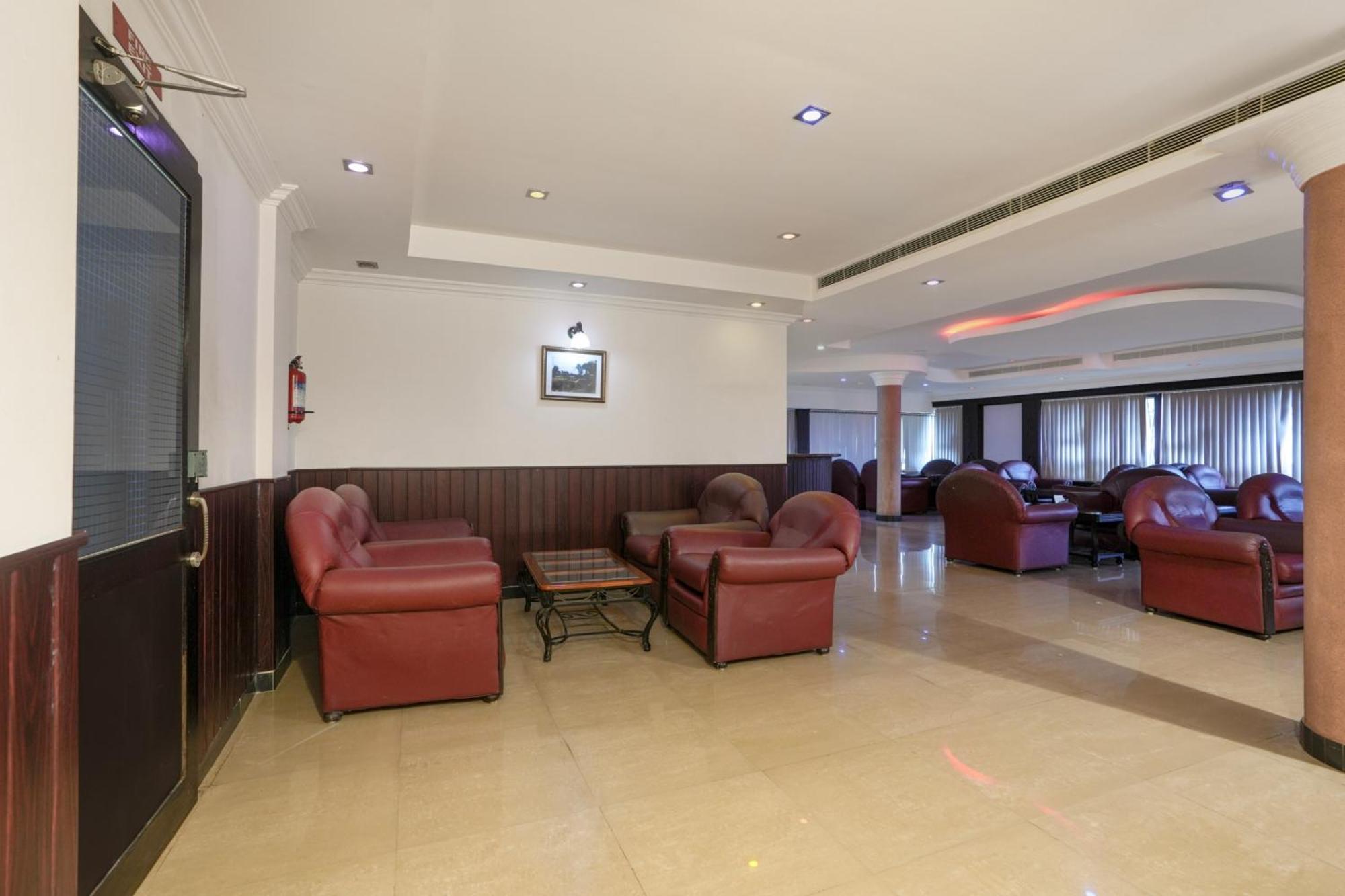 Palette Resorts- Tapovan Green County Thattakād Eksteriør billede