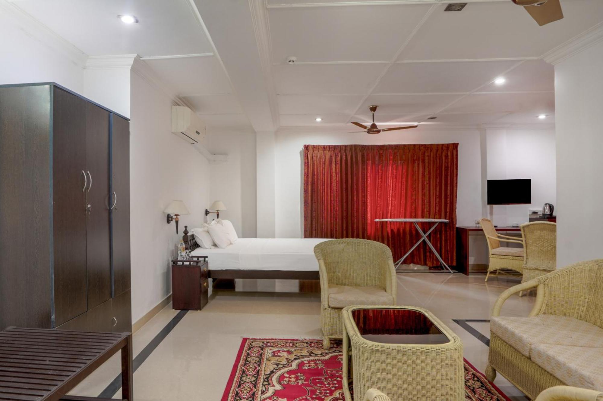 Palette Resorts- Tapovan Green County Thattakād Eksteriør billede